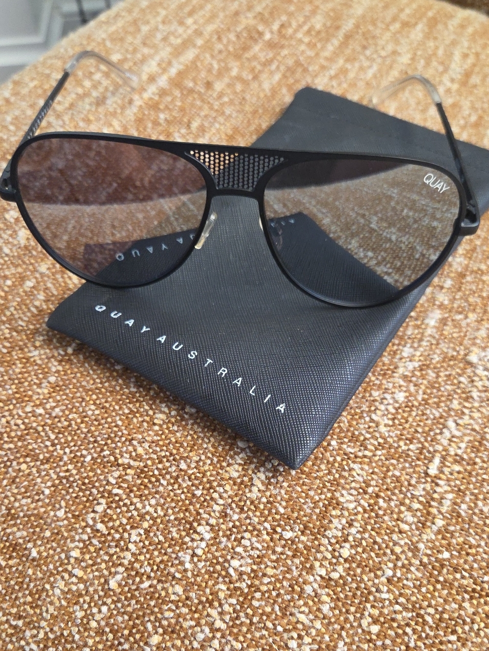 Quay Australia Black Aviator Sunglasses with Gray Lenses